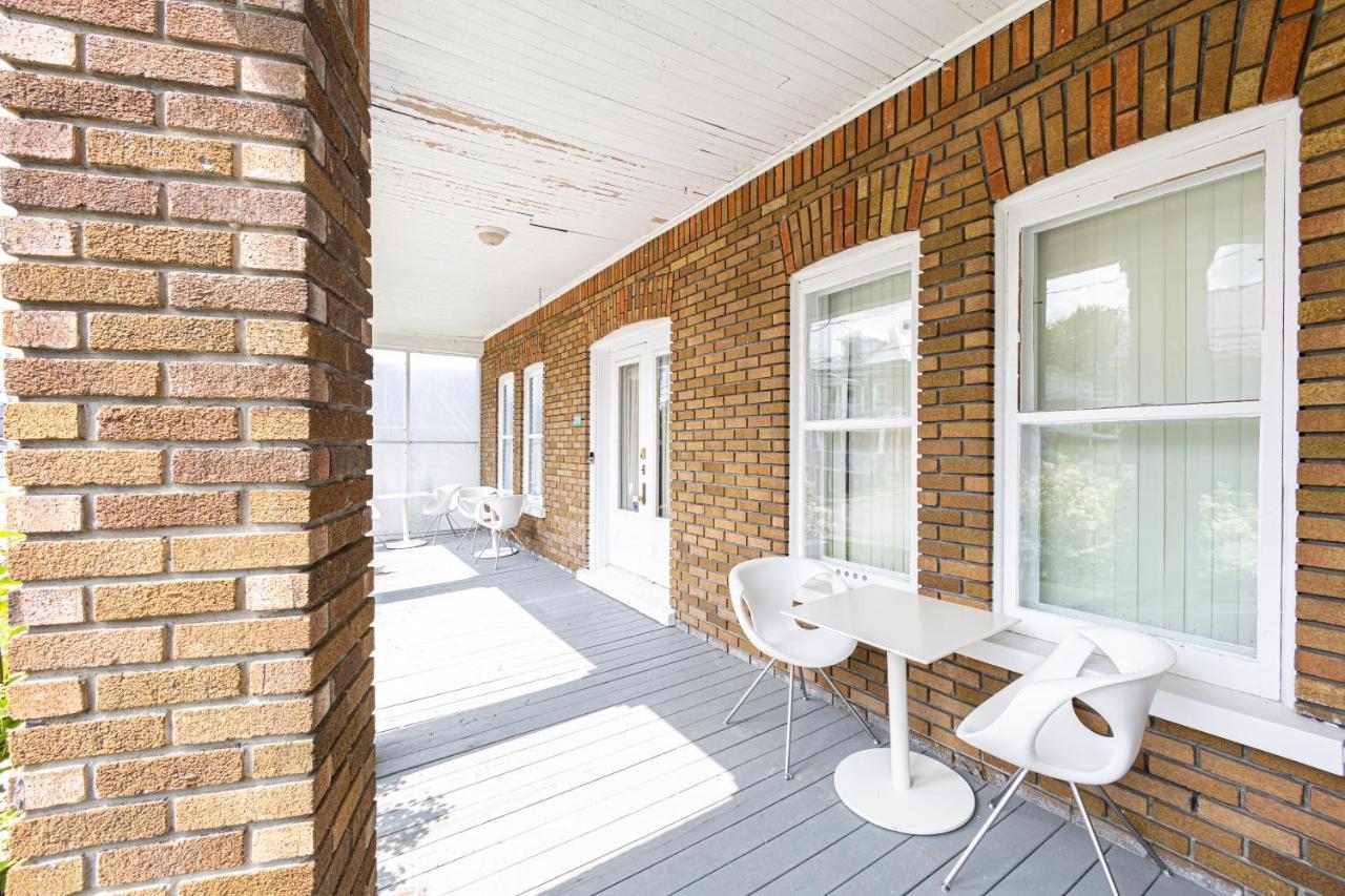 Bed and Breakfast Chez L'Doc Saint-Prosper Exterior foto